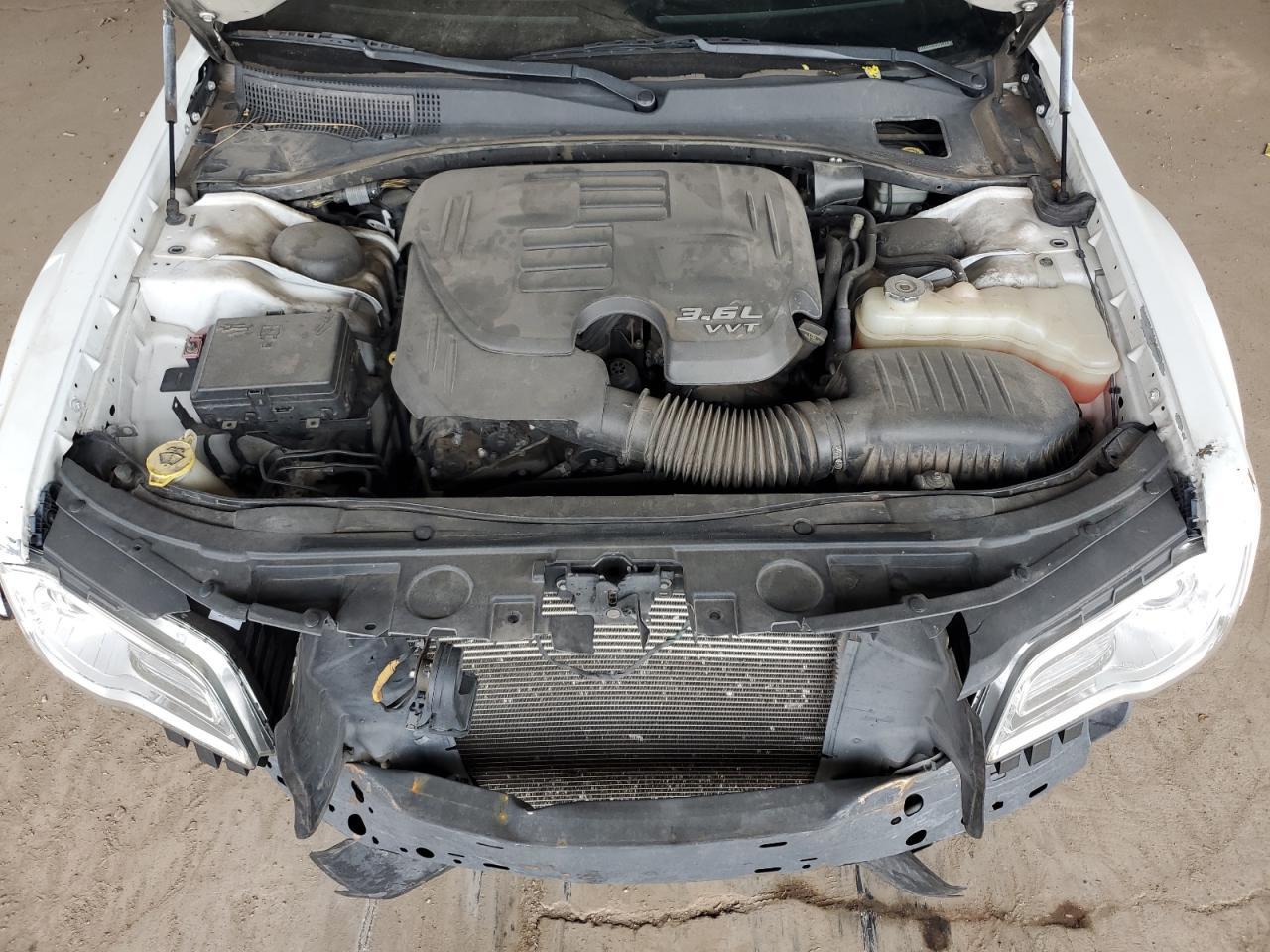 2015 CHRYSLER 300