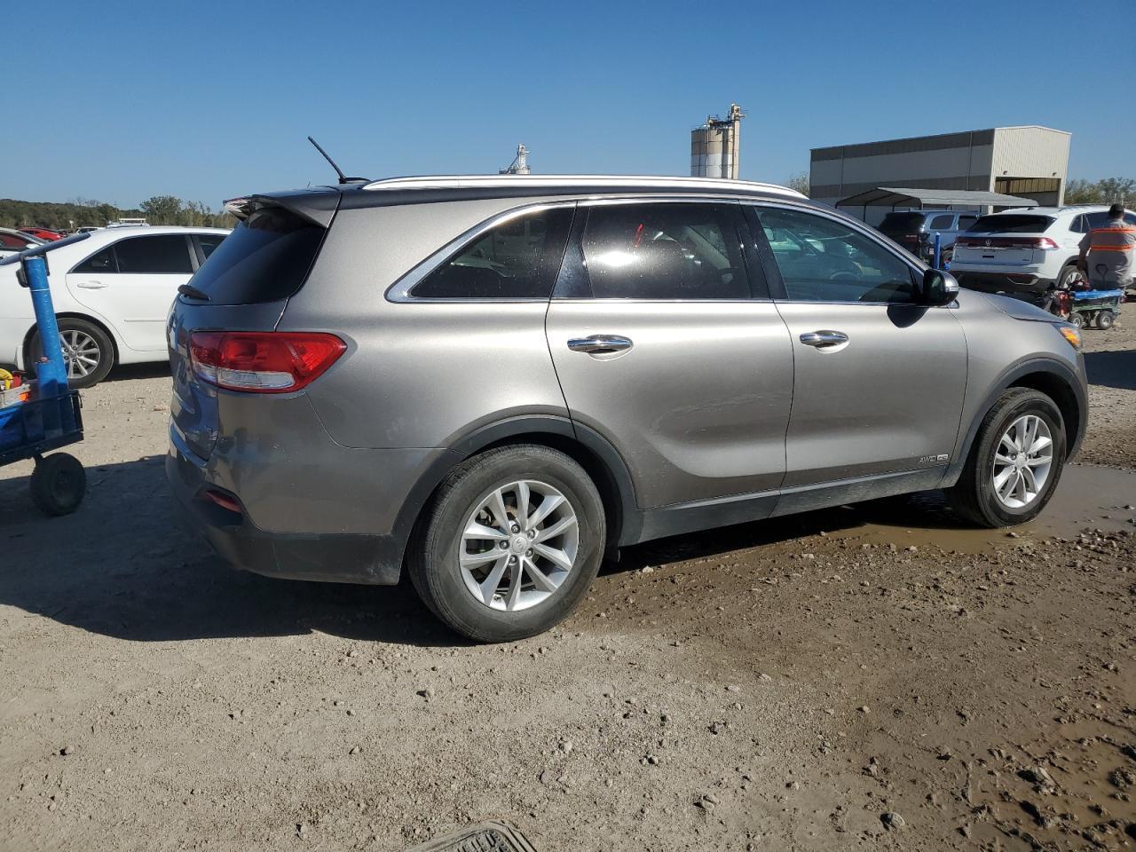 2017 KIA SORENTO