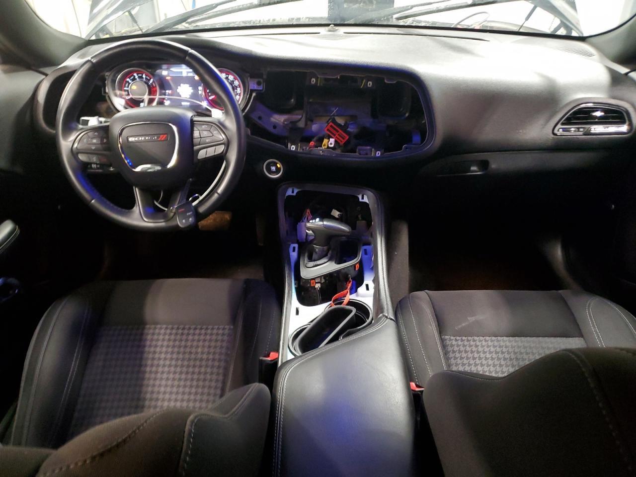 2015 DODGE Challenger