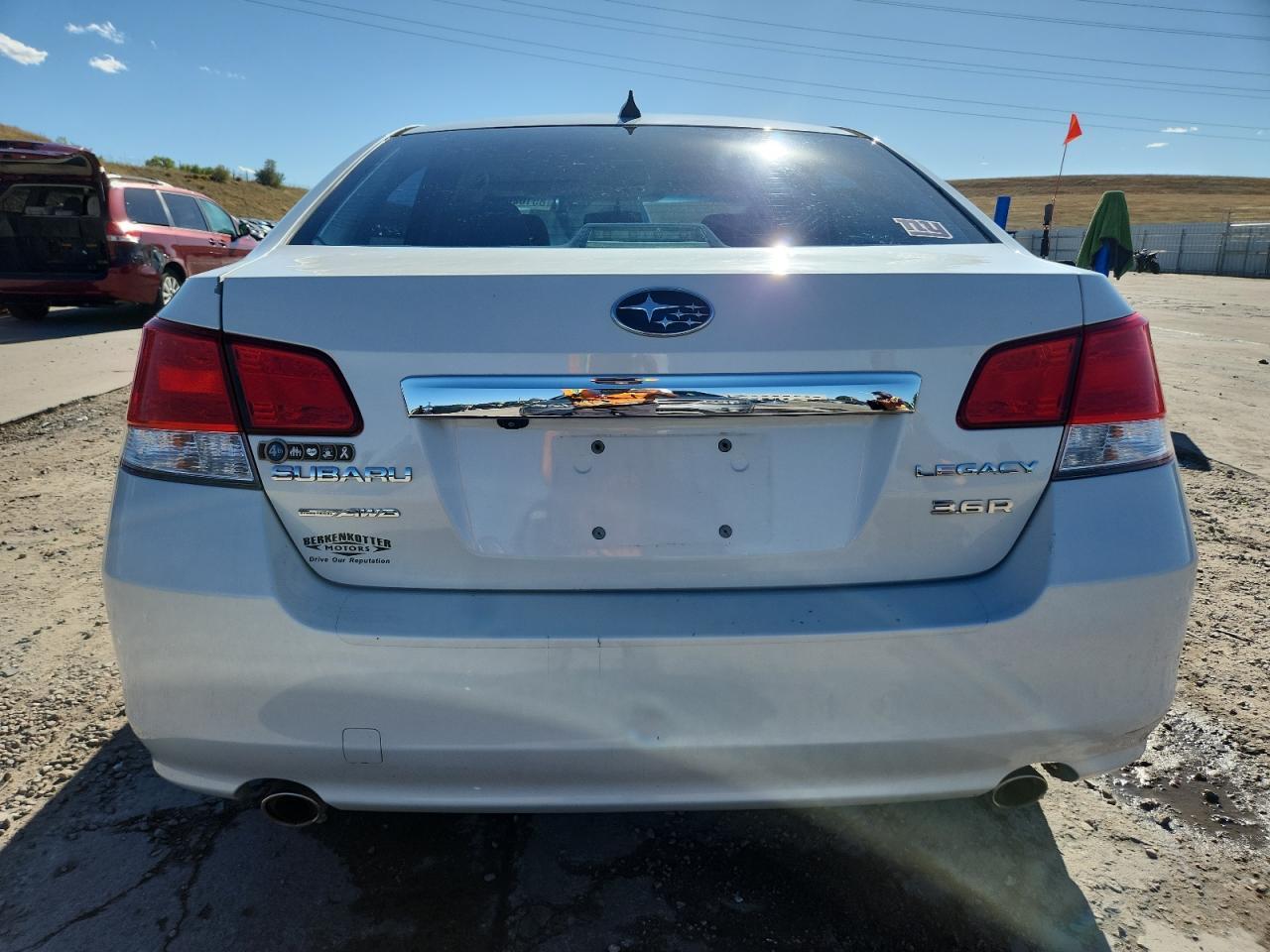 2012 SUBARU Legacy