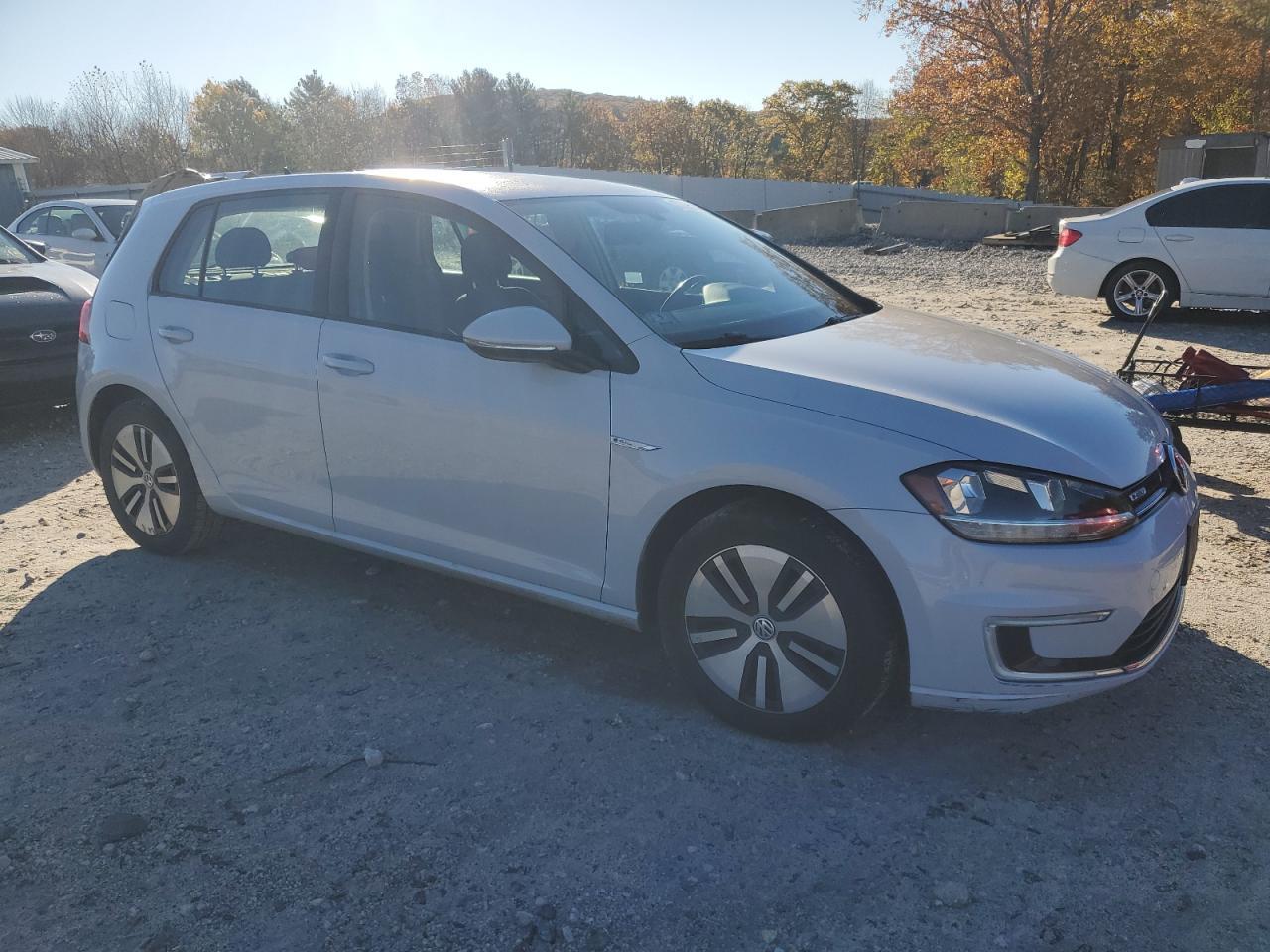 2019 VOLKSWAGEN e-Golf