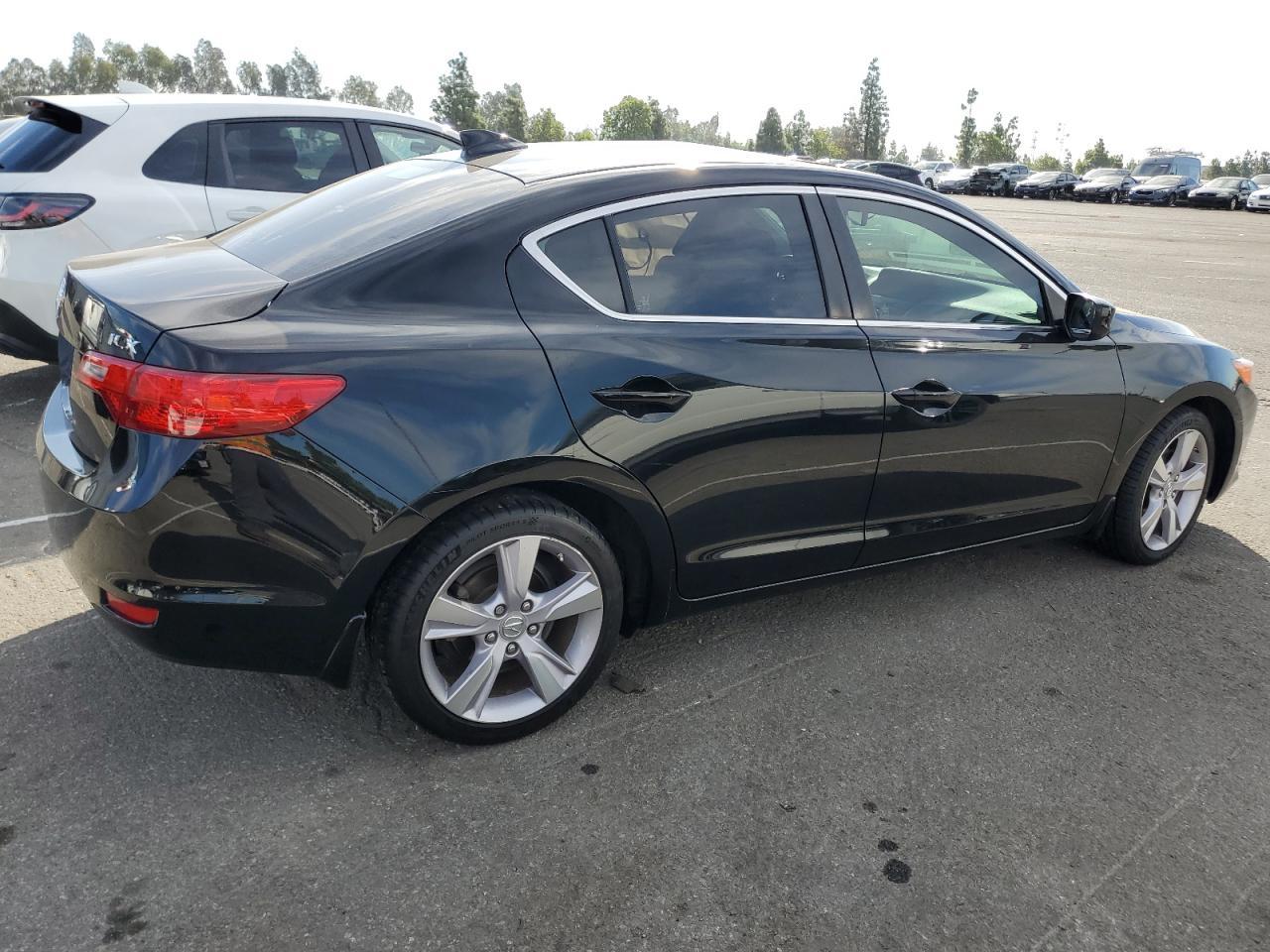 2015 ACURA ILX