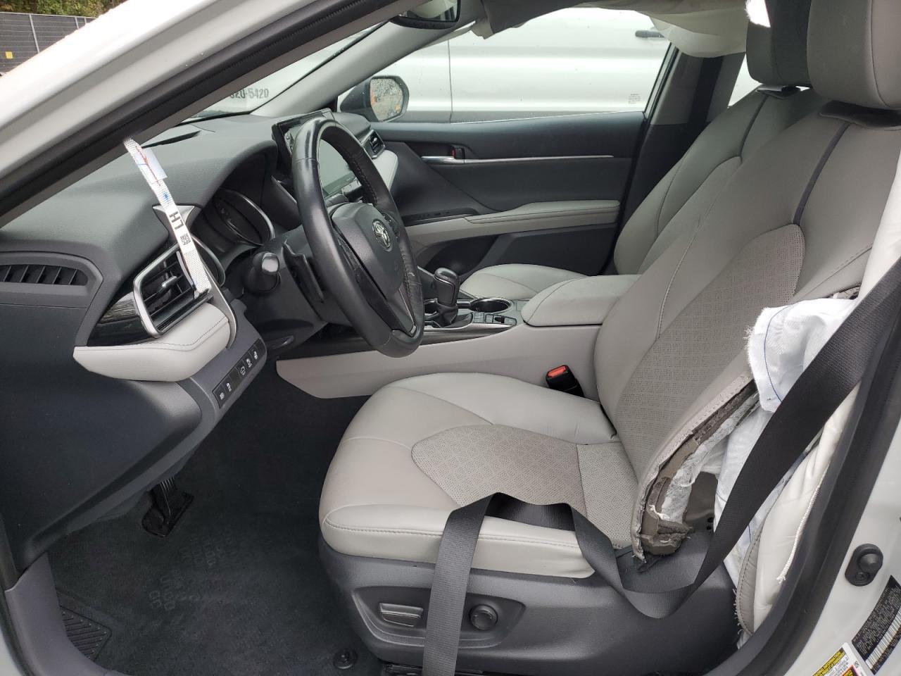 2024 TOYOTA CAMRY
