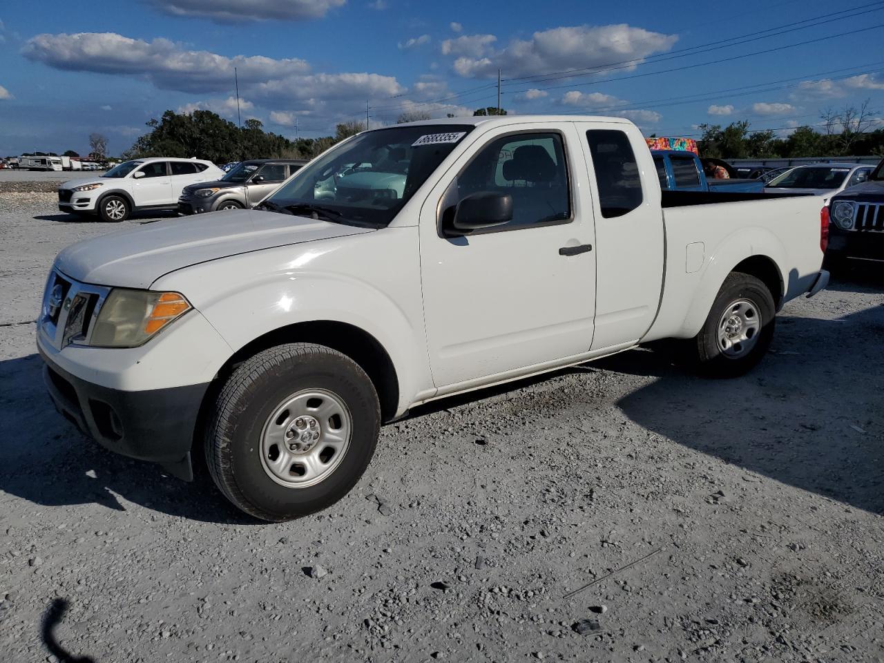 2017 NISSAN Frontier