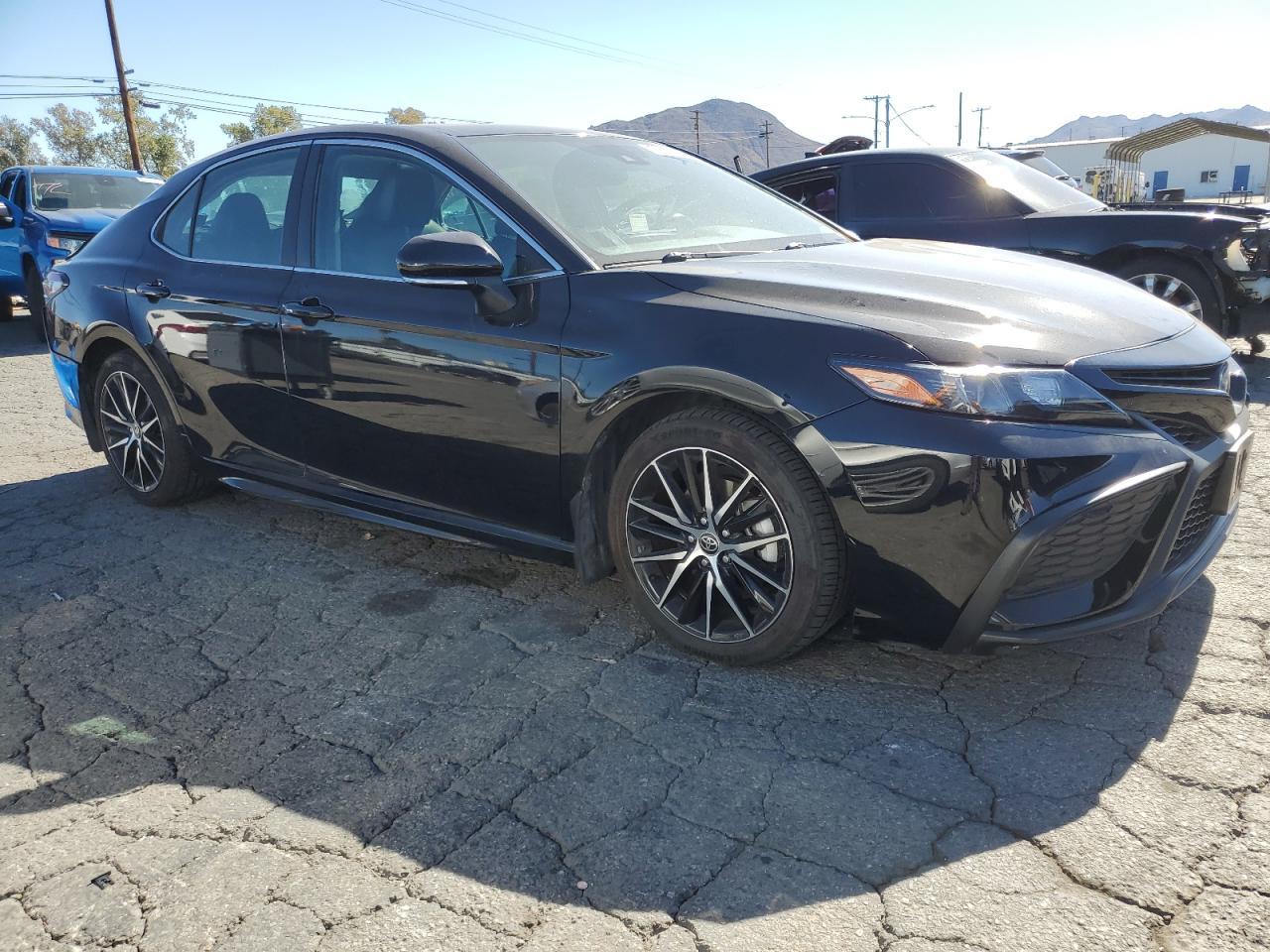 2022 TOYOTA CAMRY
