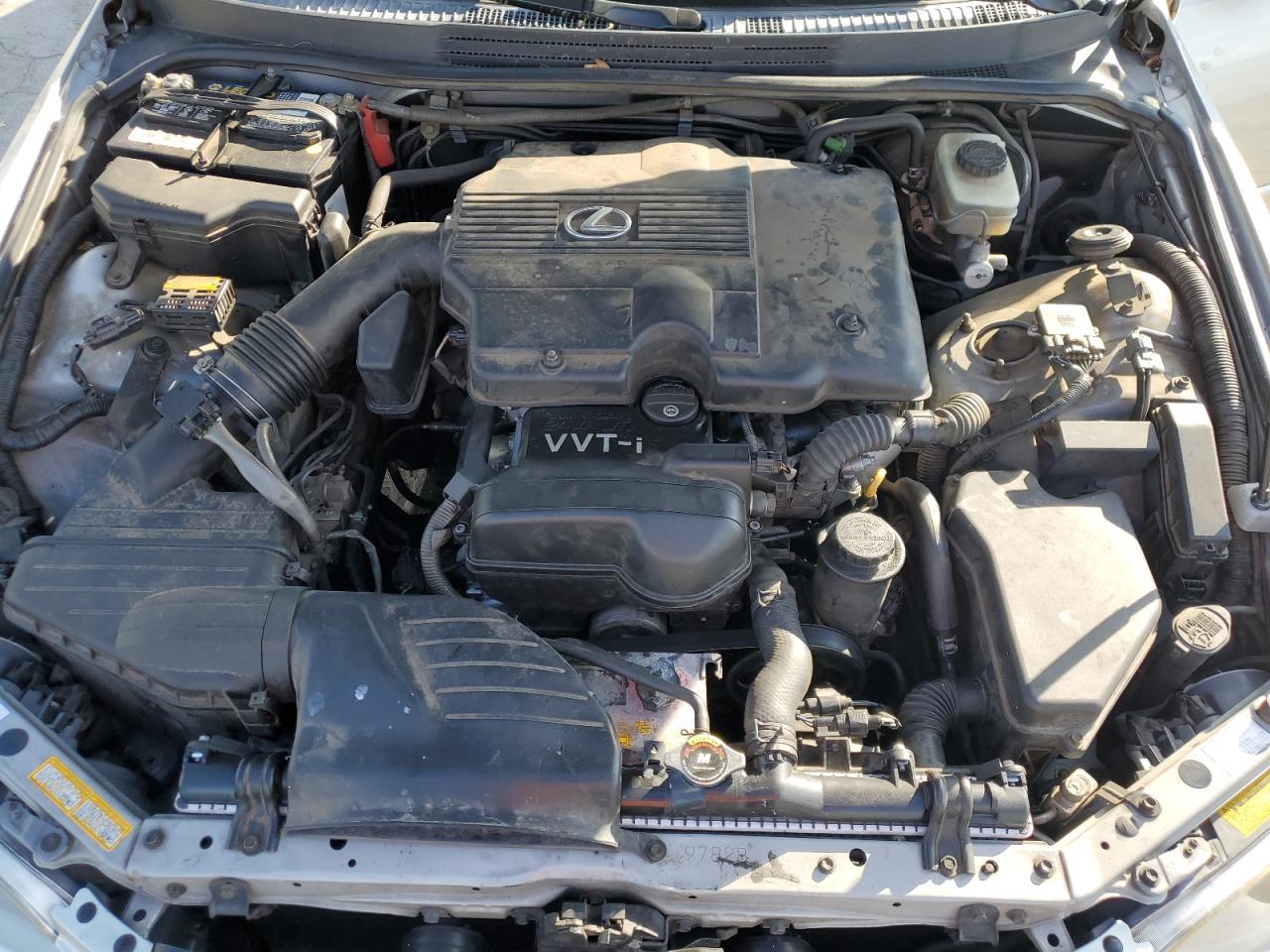 2005 LEXUS IS 300