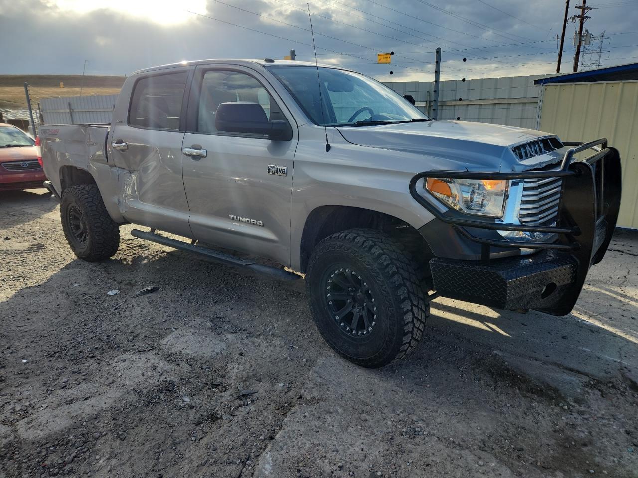 2016 TOYOTA TUNDRA