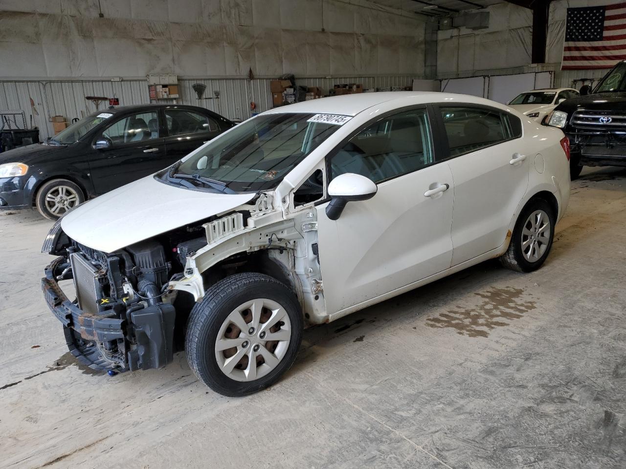 2013 KIA RIO