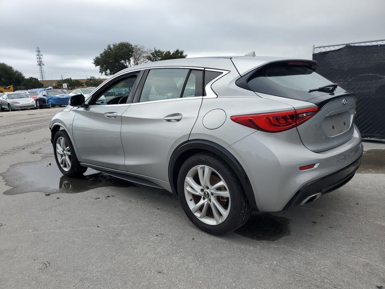 2018 INFINITI QX30