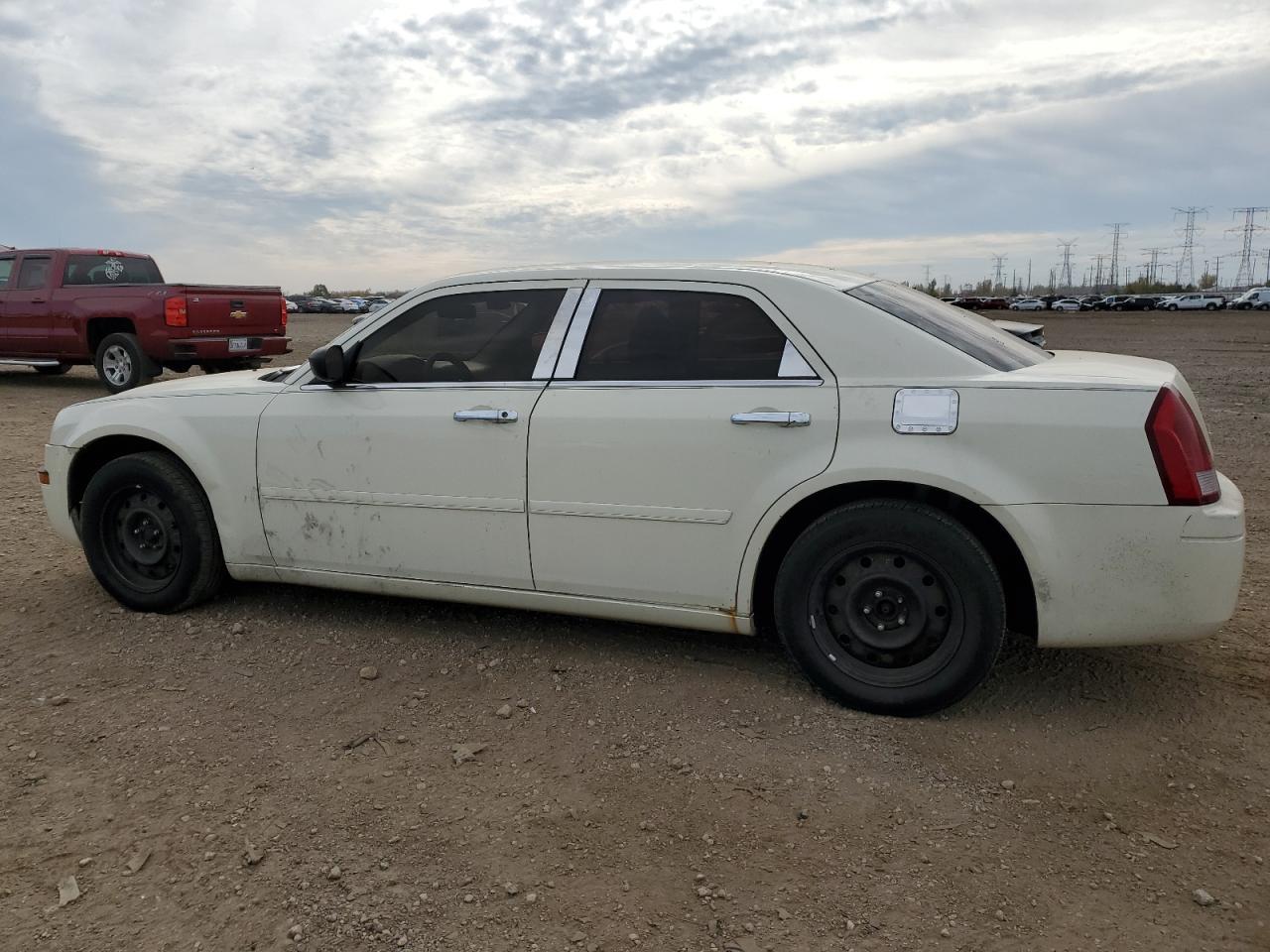 2005 CHRYSLER 300