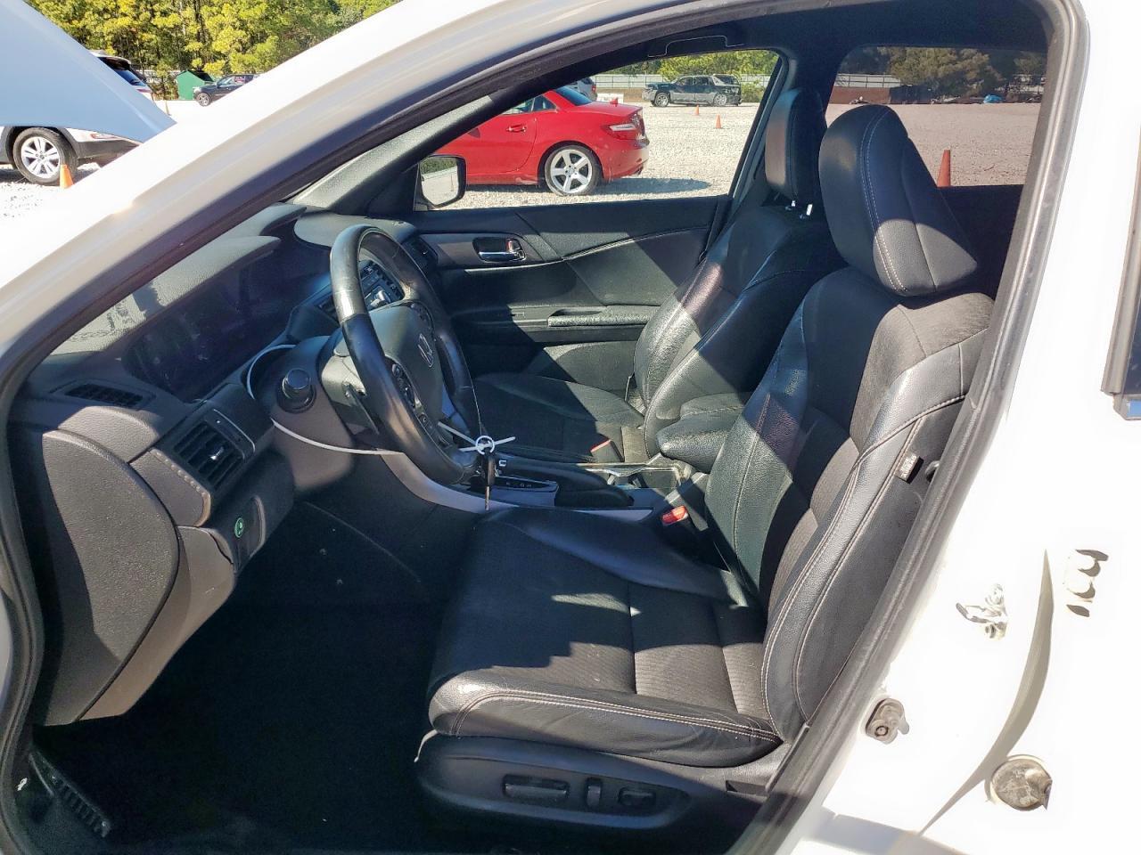 2016 HONDA ACCORD