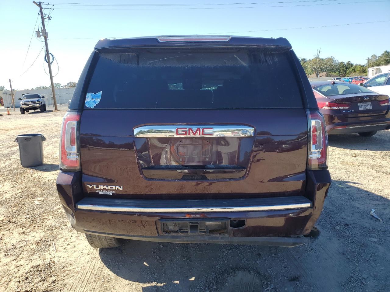 2017 GMC Yukon