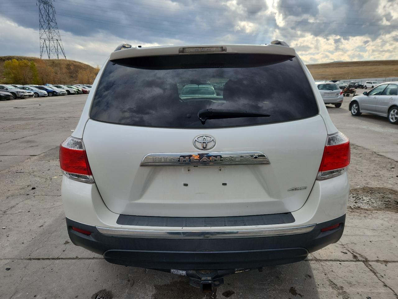 2013 TOYOTA HIGHLANDER