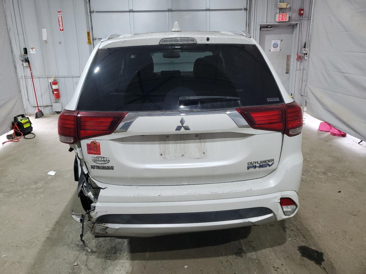 2018 MITSUBISHI outlander