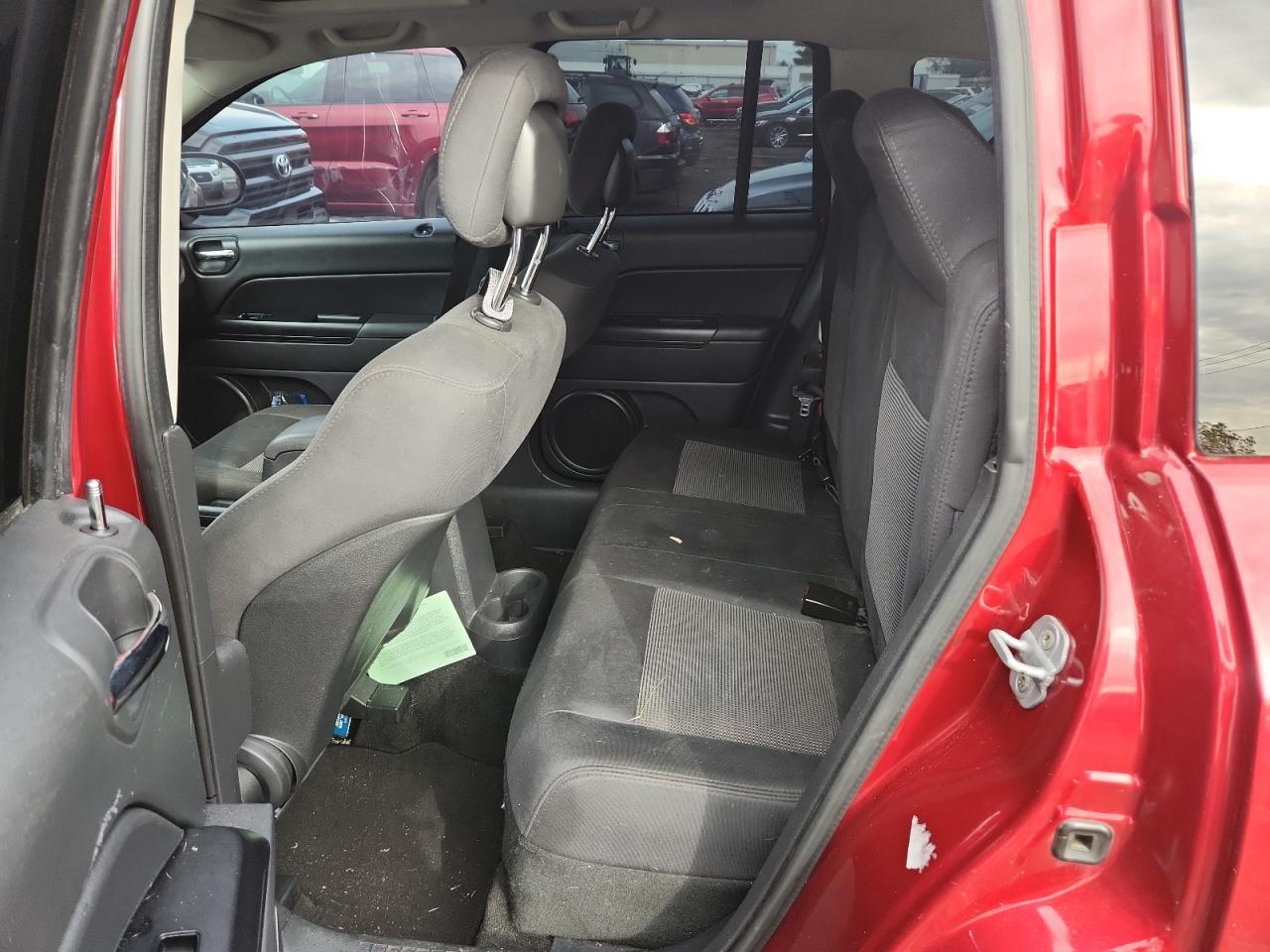 2012 JEEP Compass