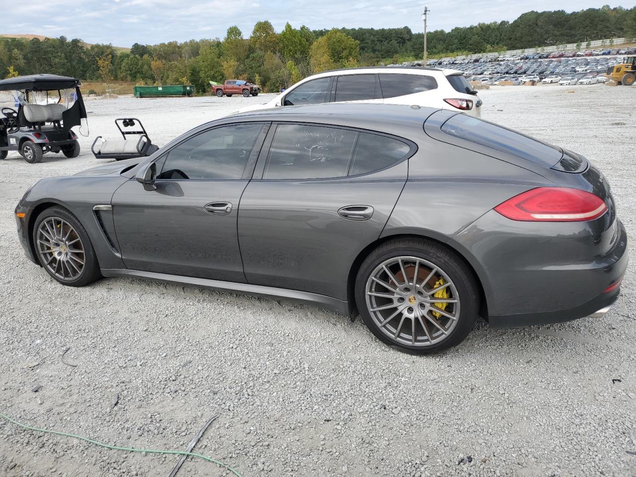 2014 PORSCHE Panamera