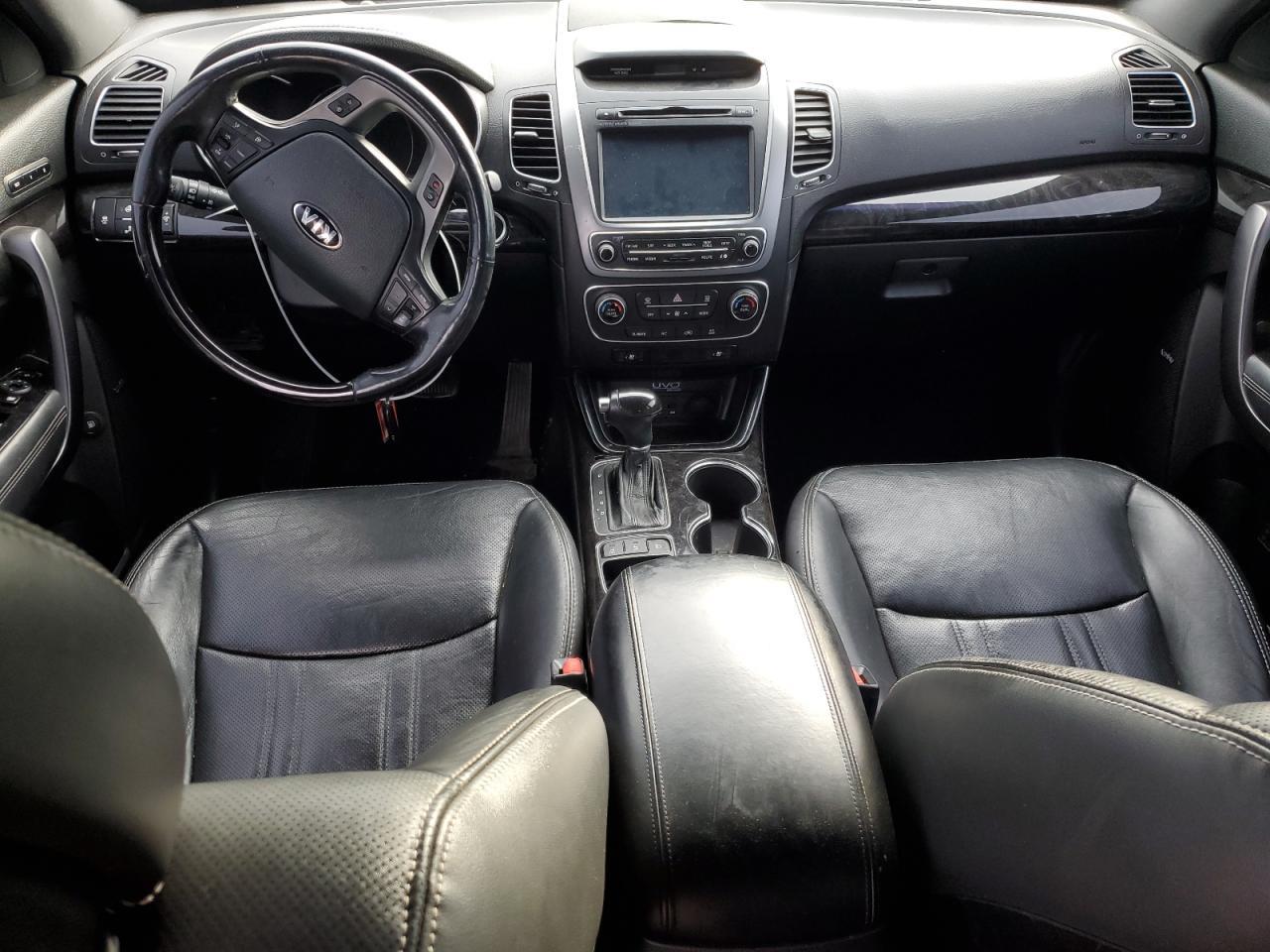2014 KIA SORENTO
