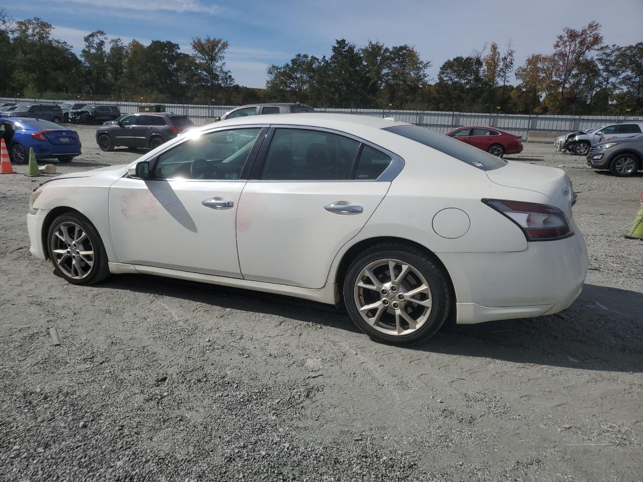 2012 NISSAN Maxima