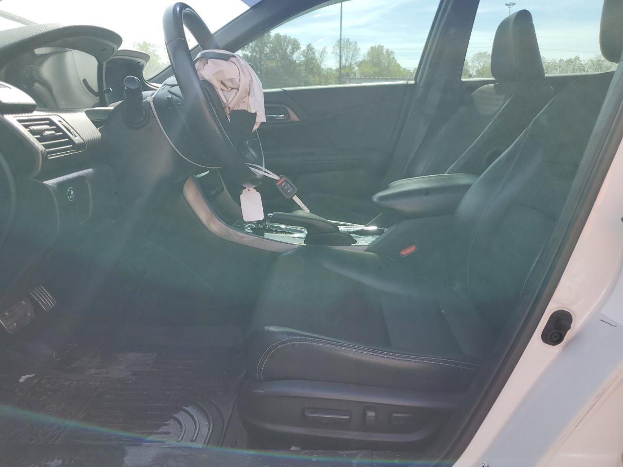 2016 HONDA ACCORD
