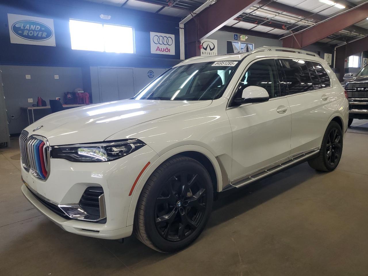 2020 BMW X7