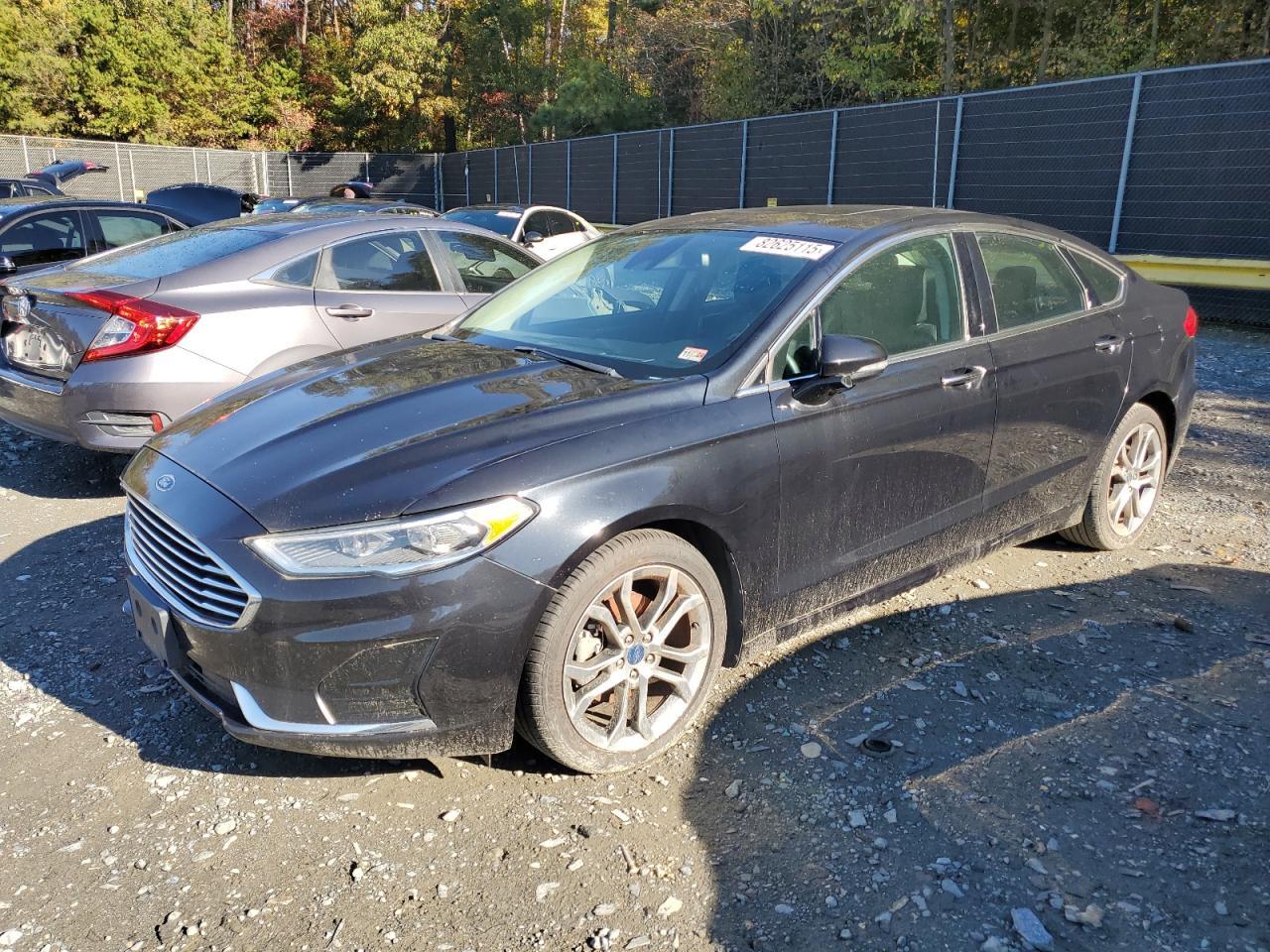 2019 FORD FUSION