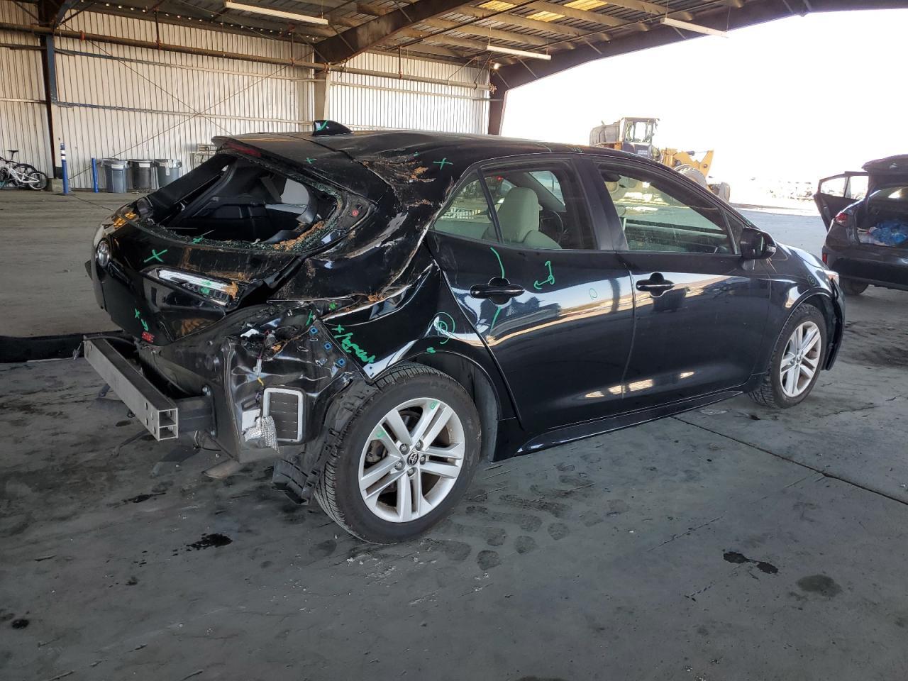 2019 TOYOTA COROLLA