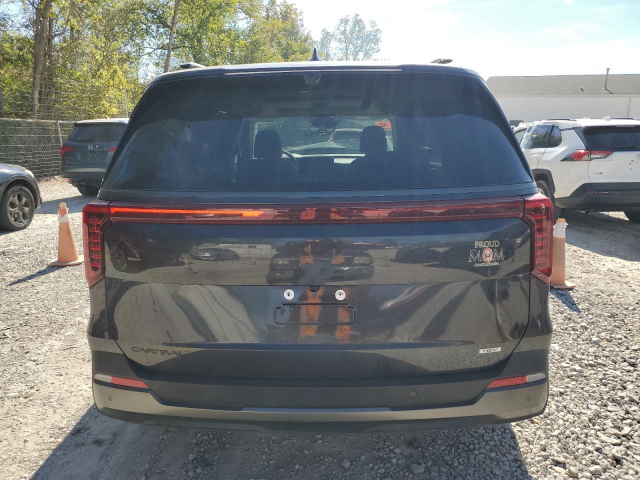 2025 KIA Carnival
