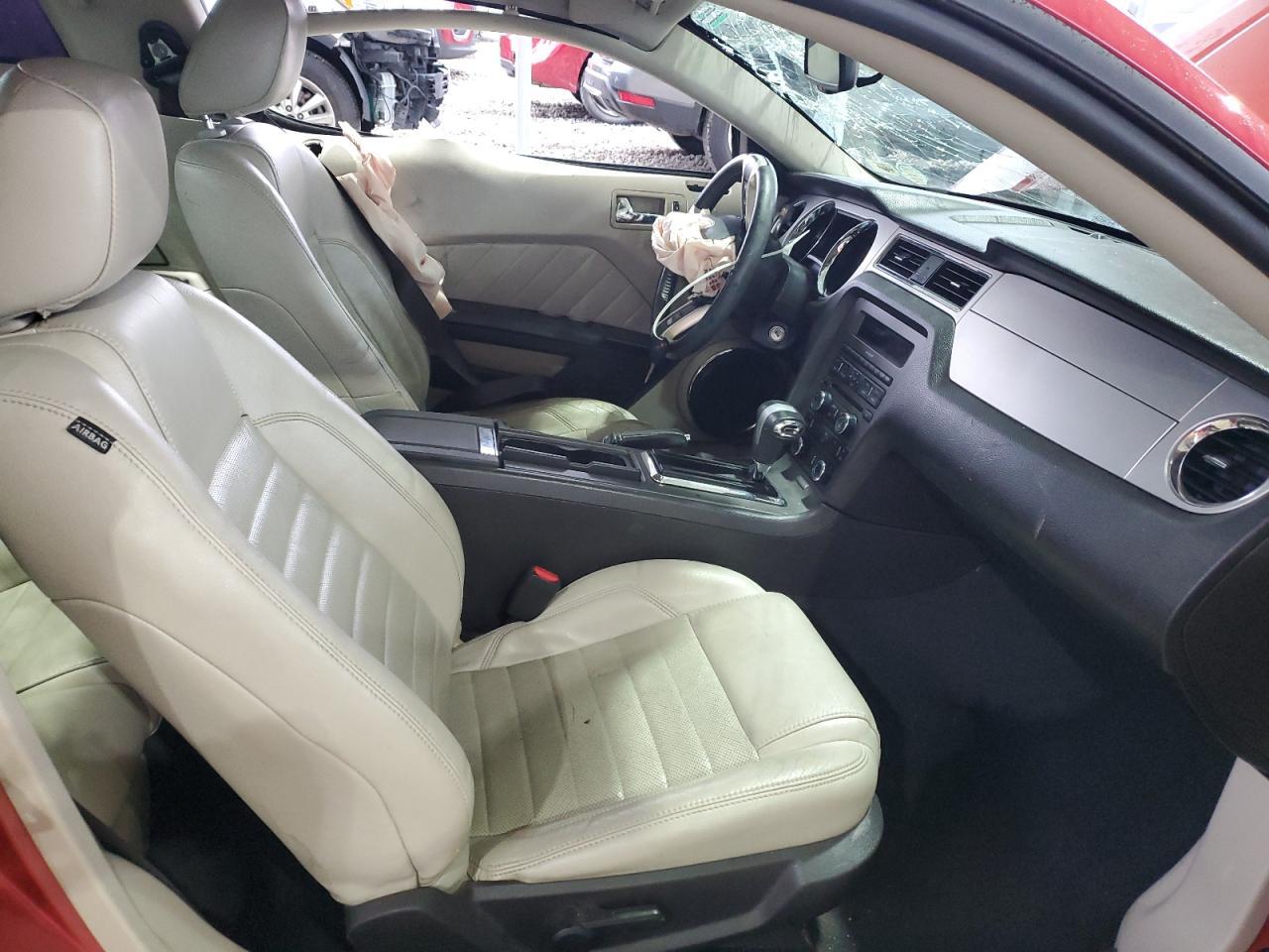 2010 FORD MUSTANG