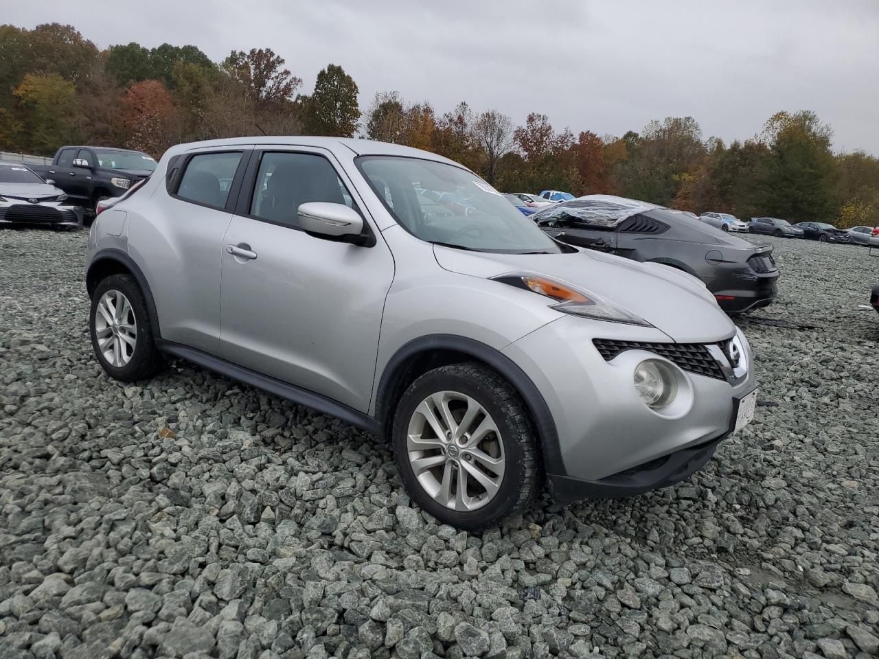 2015 NISSAN Juke