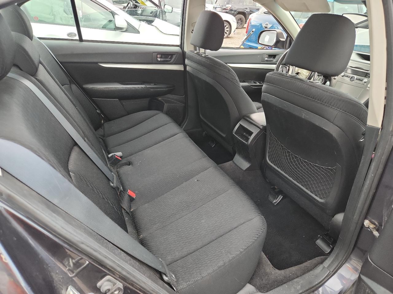 2010 SUBARU Legacy