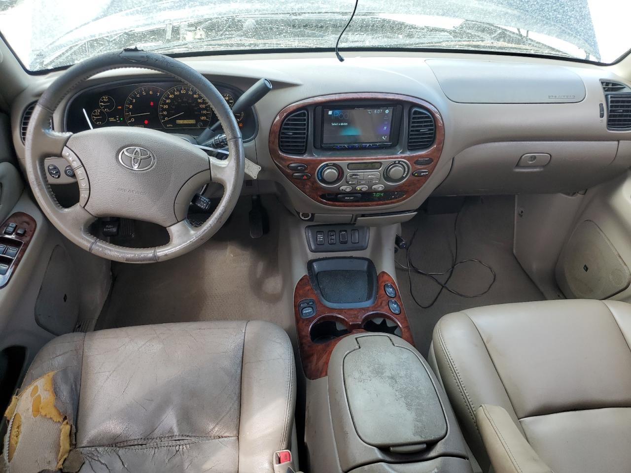 2006 TOYOTA Sequoia