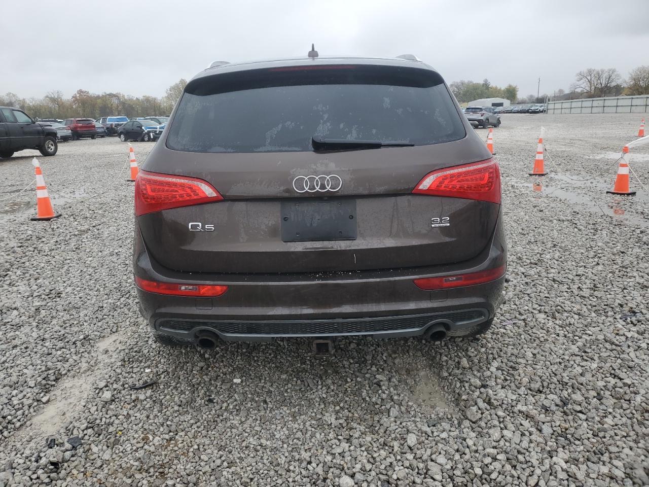 2011 AUDI Q5