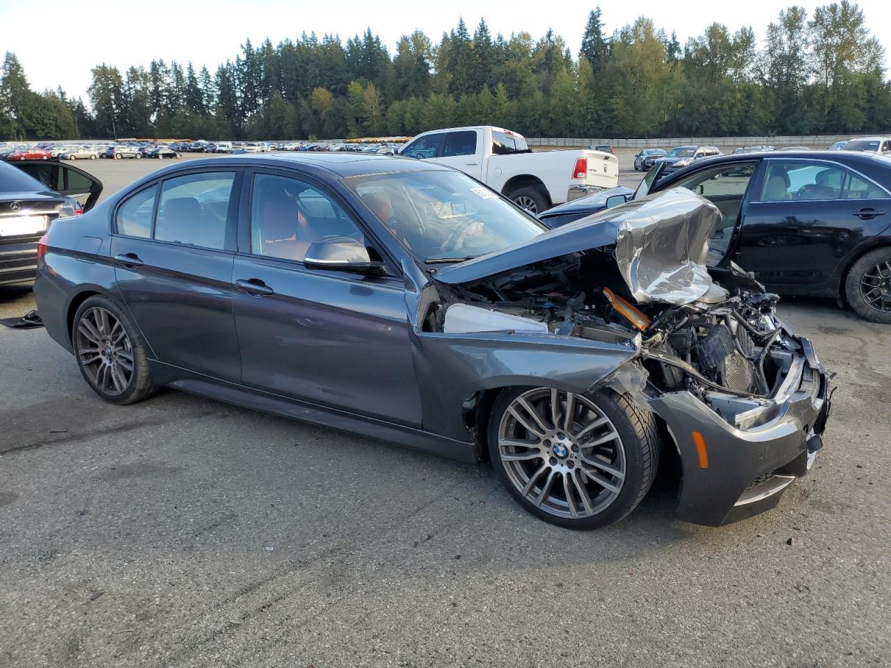 2018 BMW 3 SERIES
