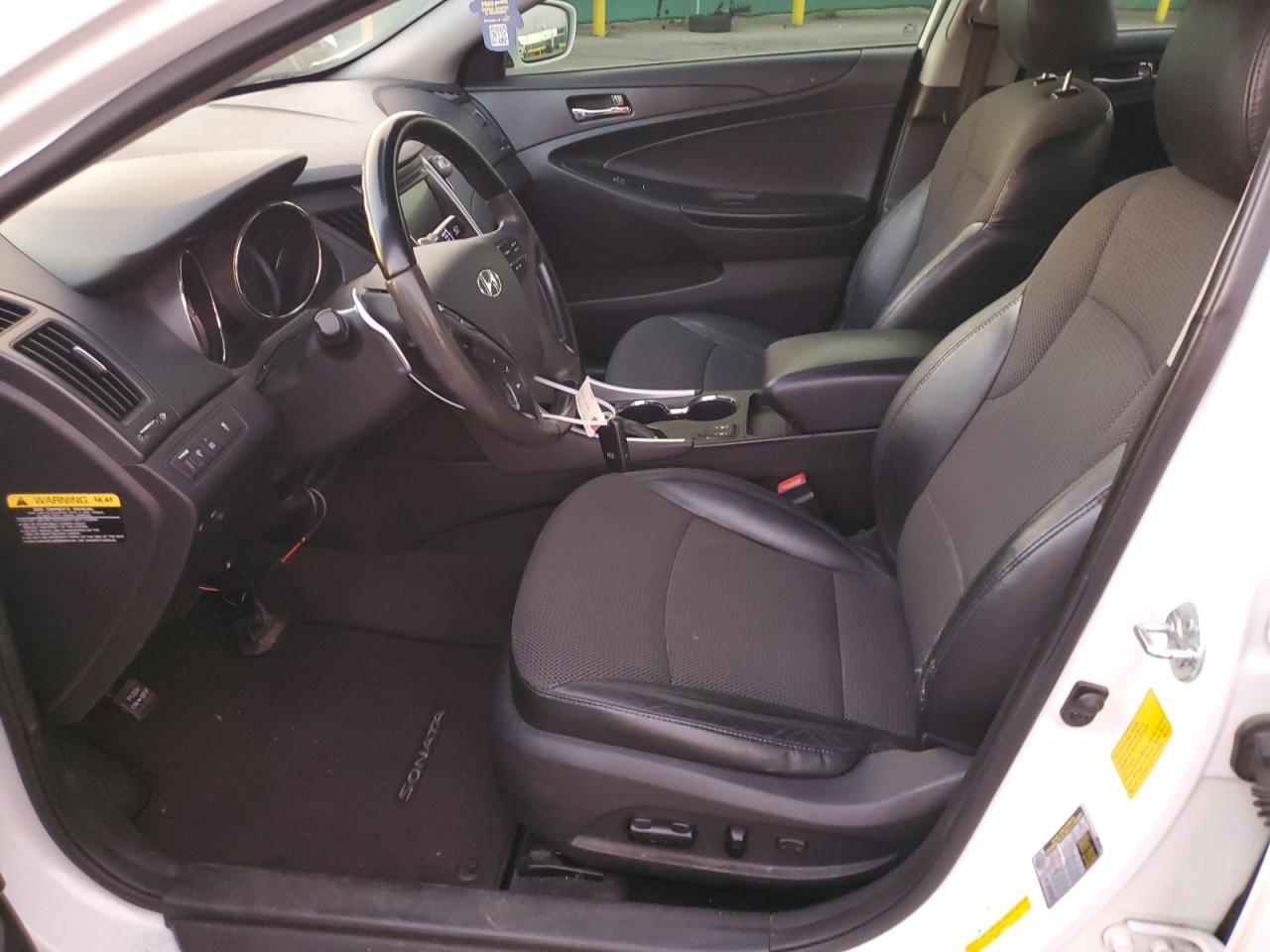 2013 HYUNDAI SONATA
