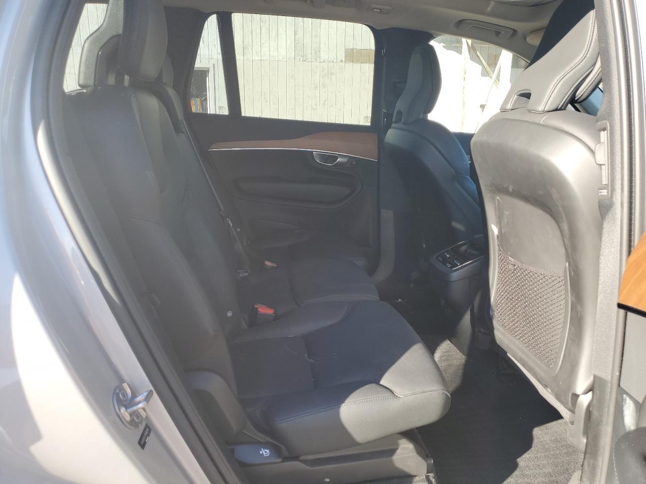 2024 VOLVO XC90