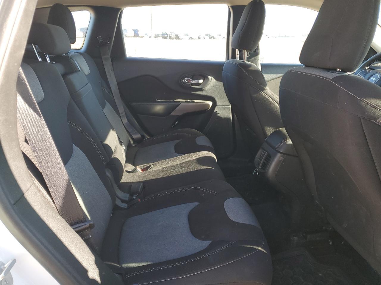 2017 JEEP CHEROKEE