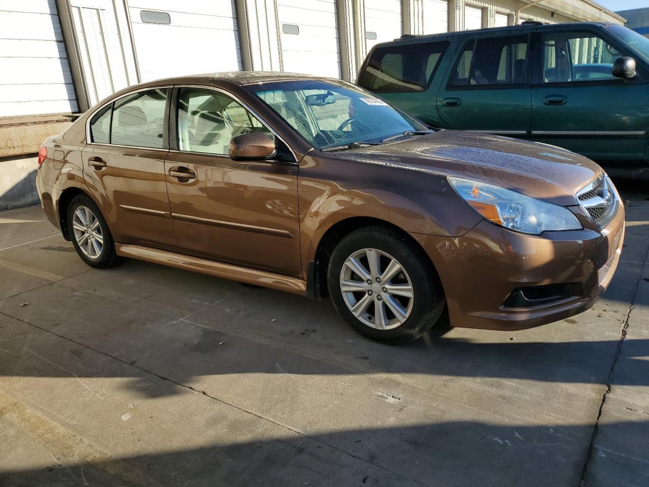 2012 SUBARU Legacy