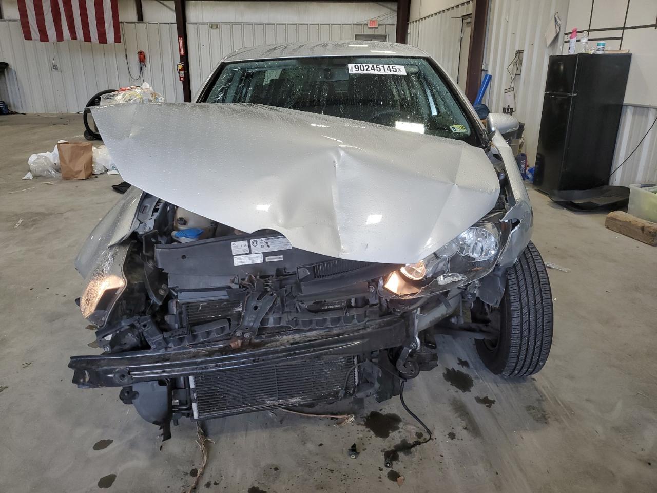 2011 VOLKSWAGEN GOLF