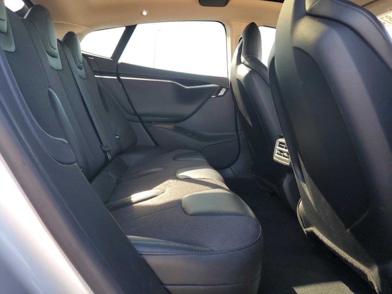 2013 TESLA MODEL S