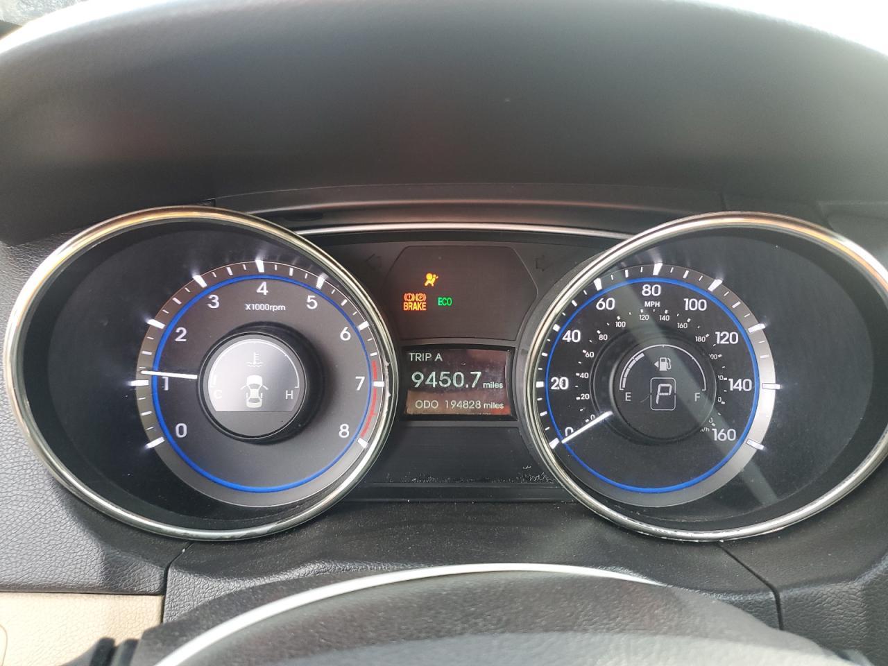 2012 HYUNDAI SONATA
