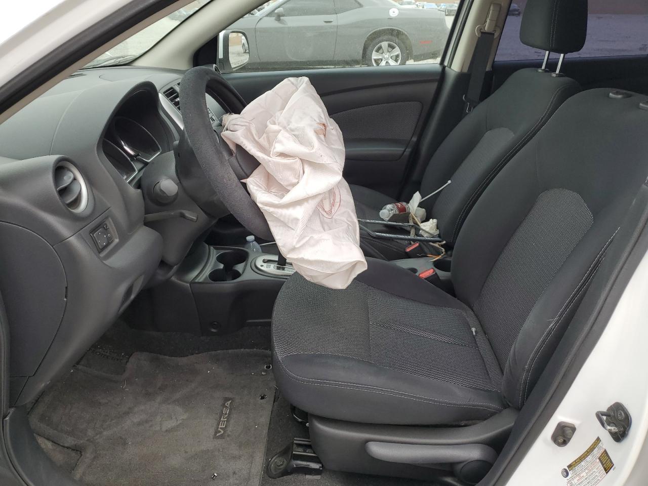 2014 NISSAN VERSA