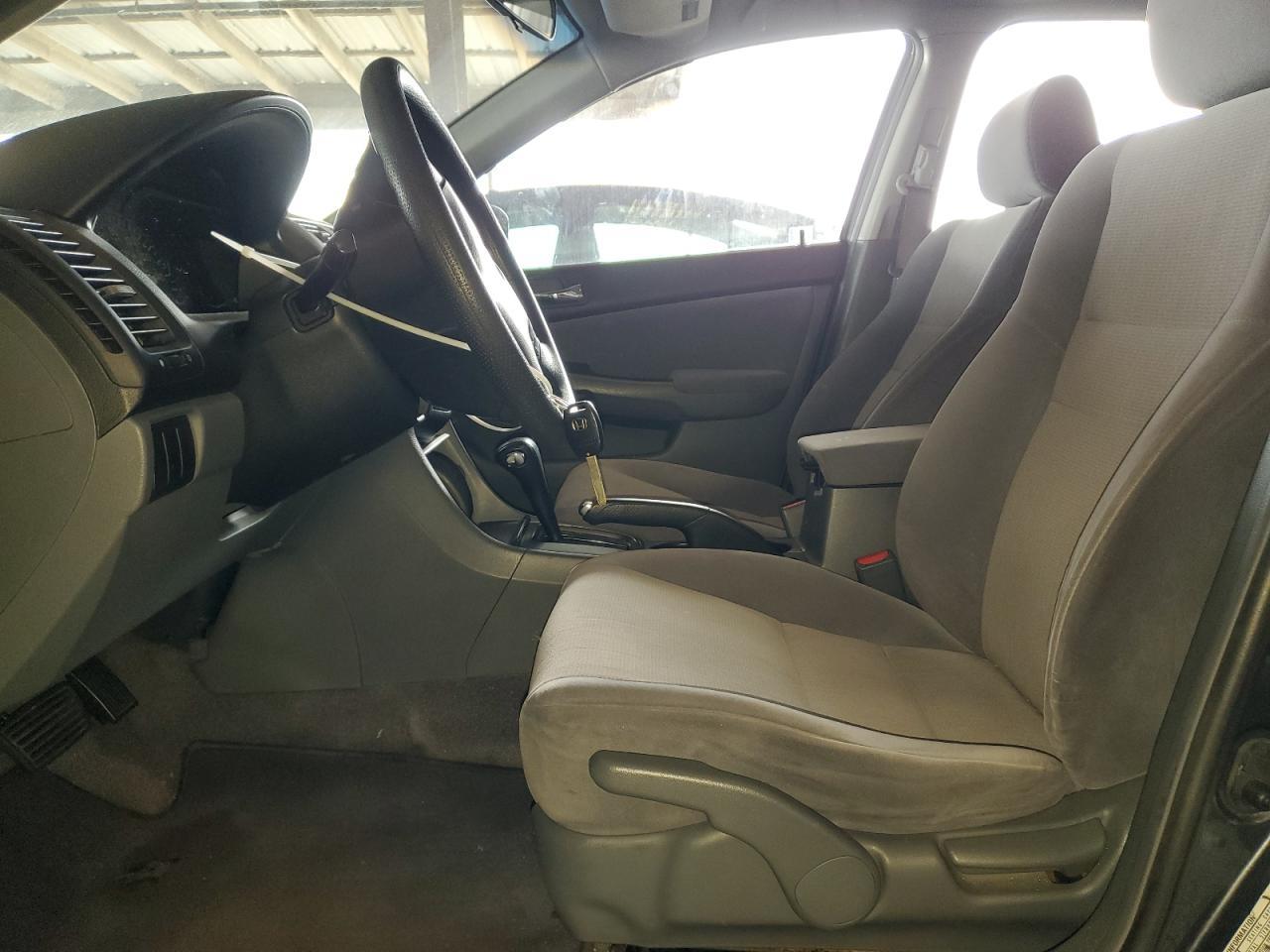 2004 HONDA ACCORD