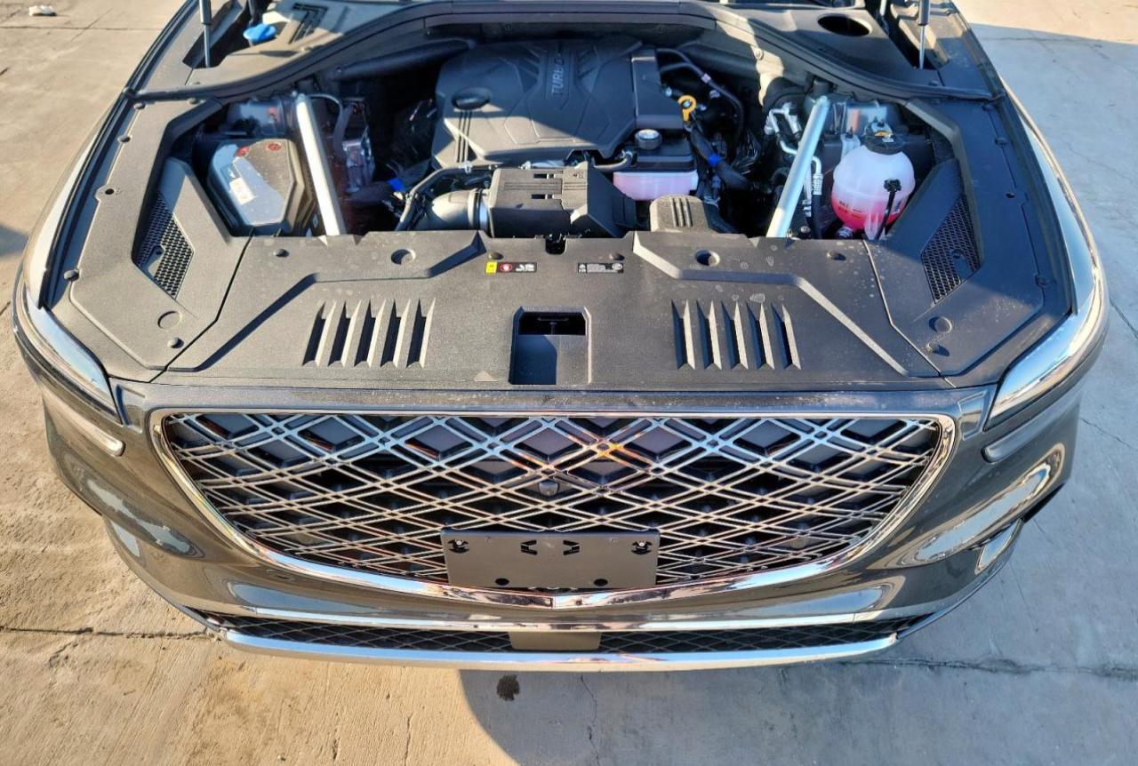2026 GENESIS GV70