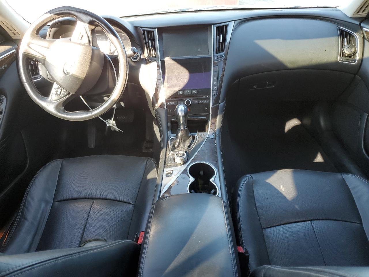 2014 INFINITI Q50