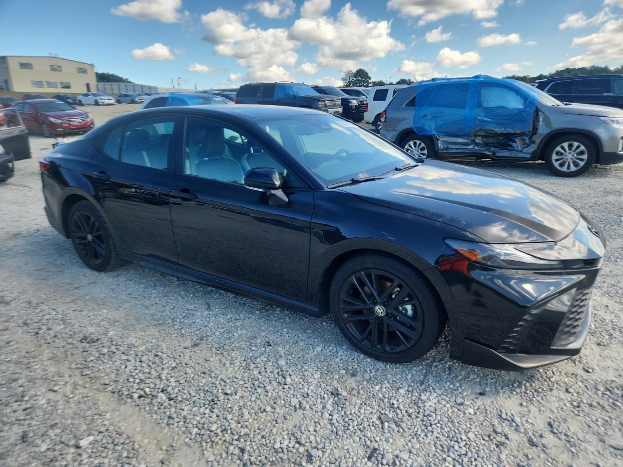 2025 TOYOTA CAMRY