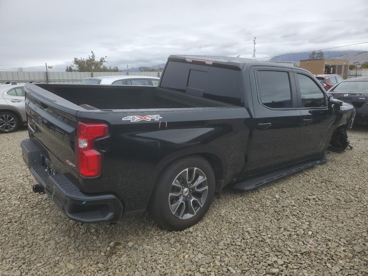 2024 CHEVROLET Silverado