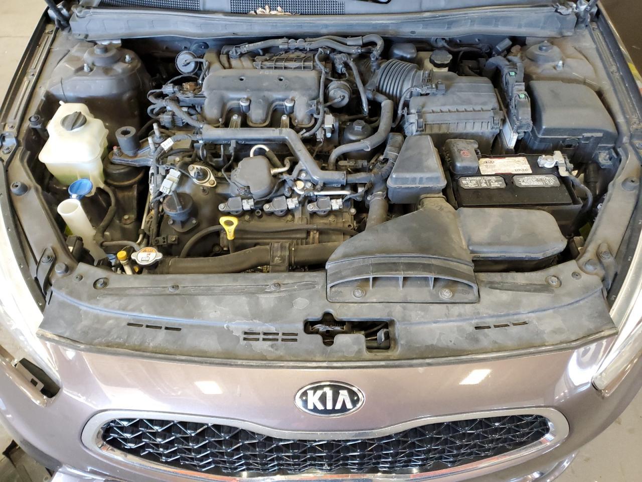 2014 KIA Cadenza
