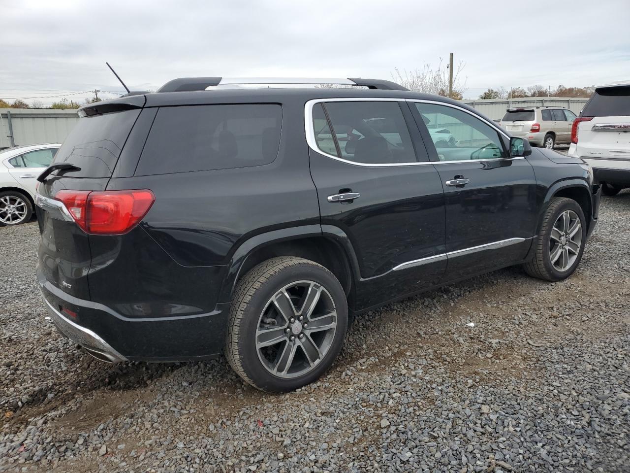 2018 GMC ACADIA