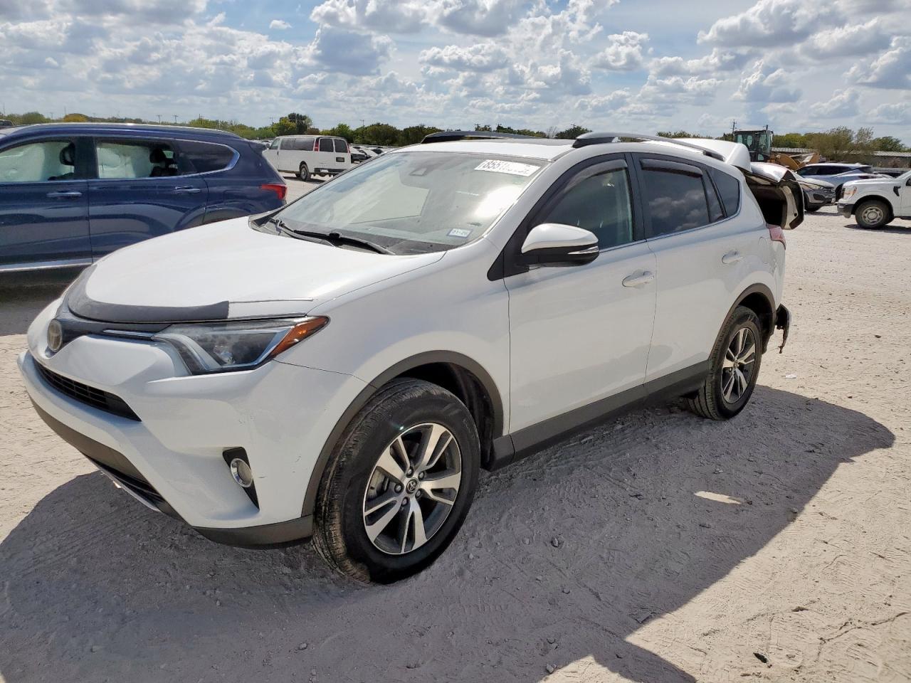 2017 TOYOTA RAV4