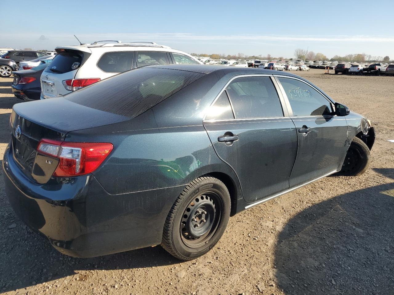 2014 TOYOTA CAMRY